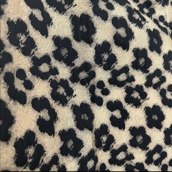 Ann Taylor flower leopard pants - Picture 3 of 13